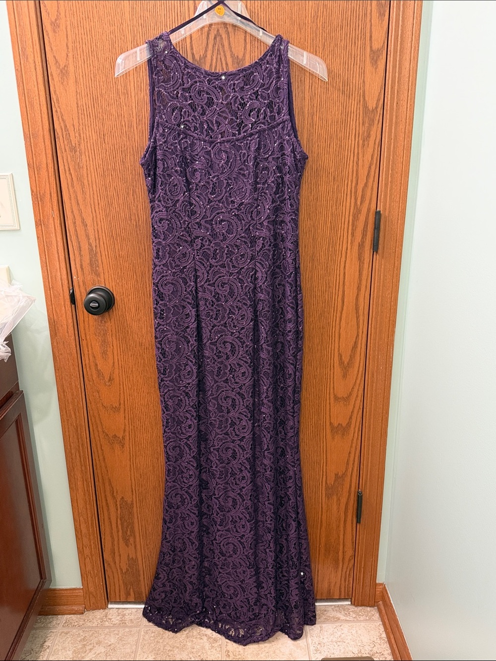 Sleeveless Purple Lace Maxi Dress - Formal Evening Gown